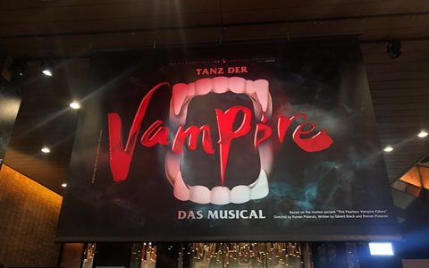 ロマン・ポランスキーの【吸血鬼】あらすじと動画サービス※ダンスオブヴァンパイア原作映画